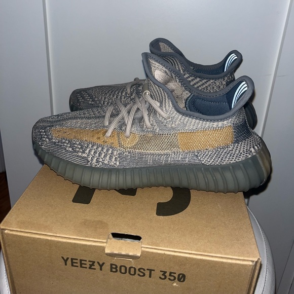 YEEZY BOOST 350 V2 ISRAFI - Picture 5 of 6